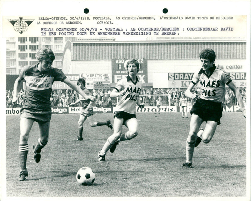 Belgian Football: As Oostende- Berchem - Vintage Photograph