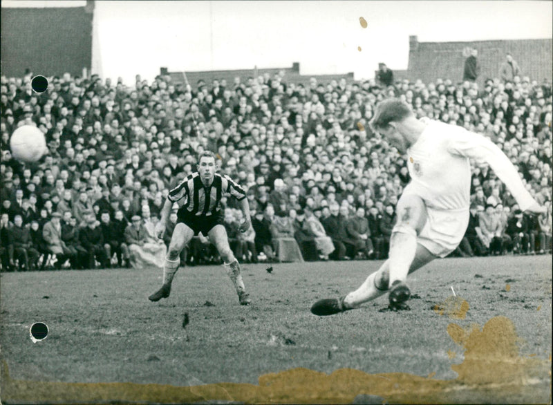 With a header, Van Himst scored the first goal for Anderlecht. - Vintage Photograph