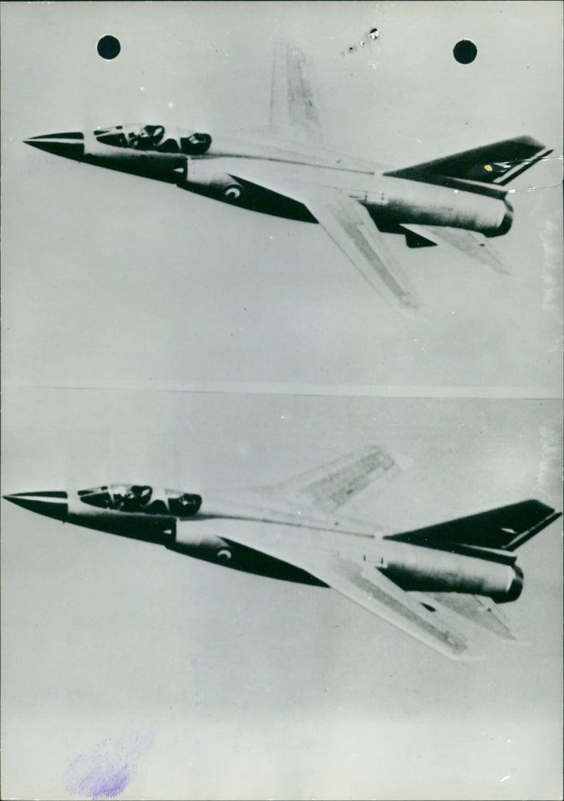 Presentation of the "Mirage G" - Vintage Photograph