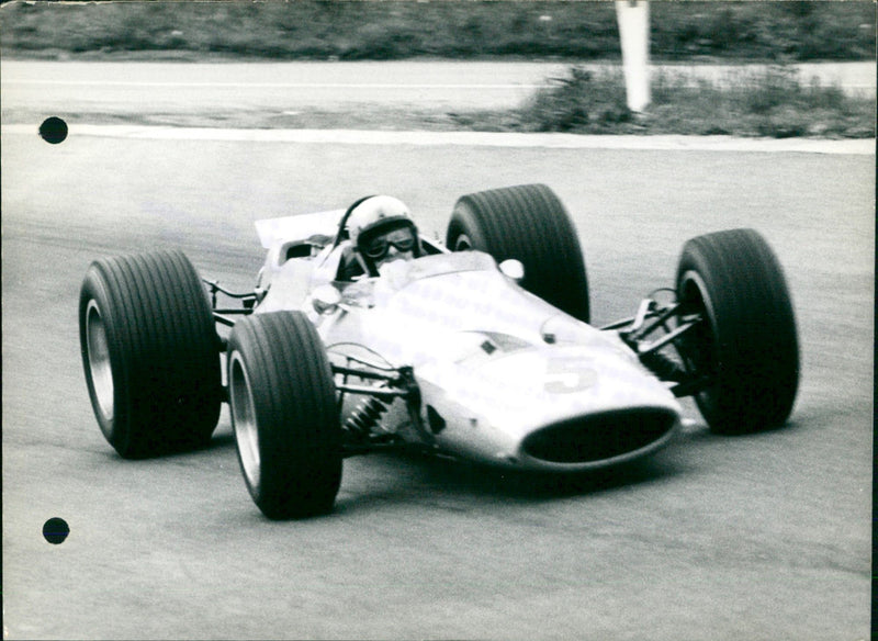 New Zealander Bruce Mac Laren won Belgian Formula I Grand Prix - Vintage Photograph