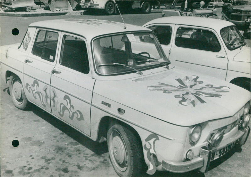 Psychedelic car - Vintage Photograph