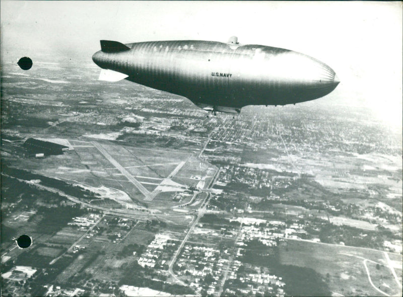 US Navy semi-rigid airship "ZPG 3 W" - Vintage Photograph