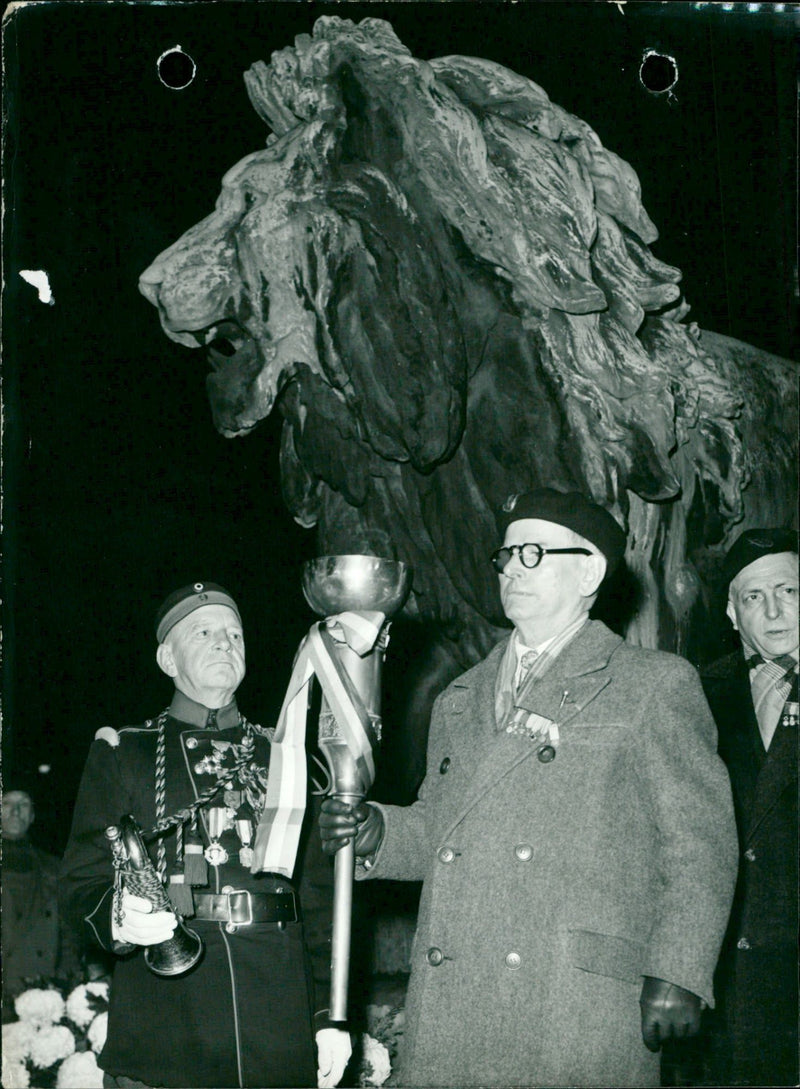 Mr. Loilest at Unknown Soldier monument - Vintage Photograph
