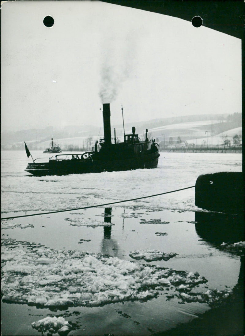 The Danube river blocked by ice - Vintage Photograph