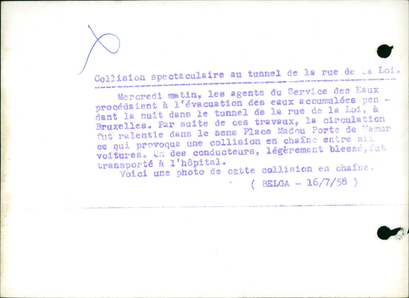 Spectral chain collision - Vintage Photograph