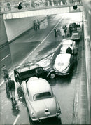 Spectral chain collision - Vintage Photograph