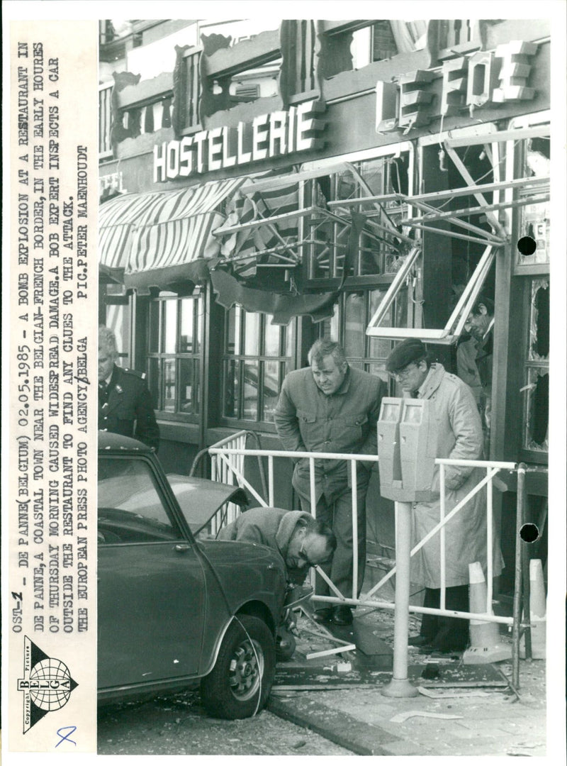 Bomb explosion at Restaurant in De Panne. - Vintage Photograph