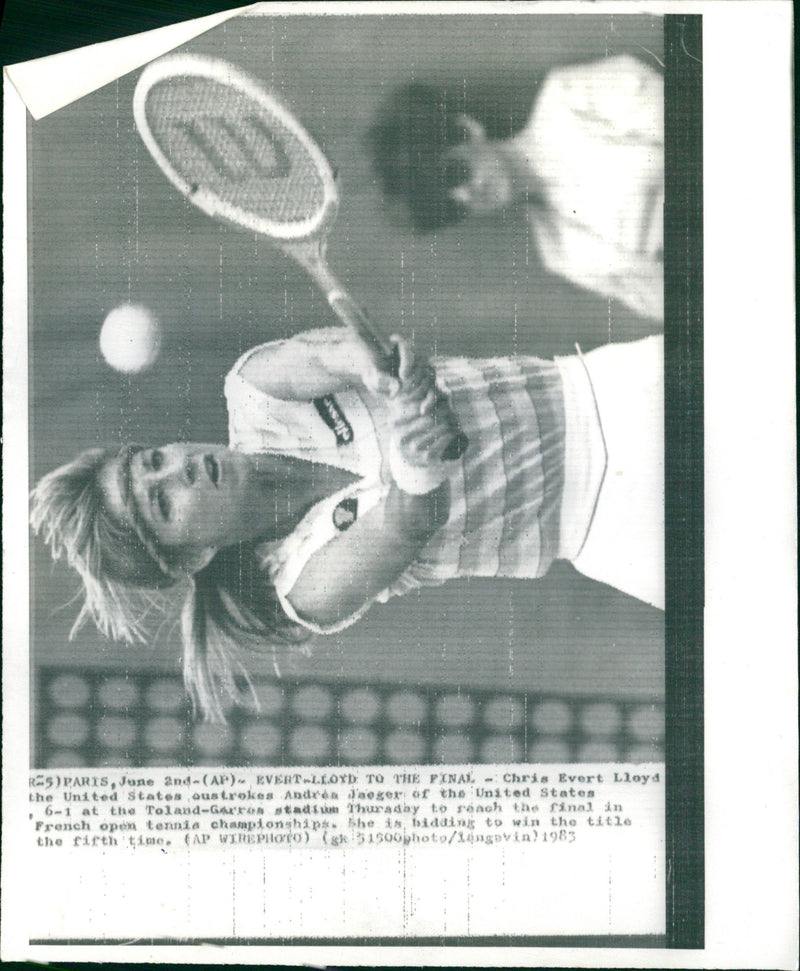 Evert-Lloyd to Roland Garros Final - Vintage Photograph