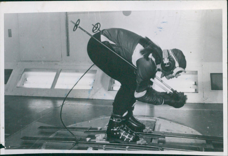 Wind tunnel skier - Vintage Photograph