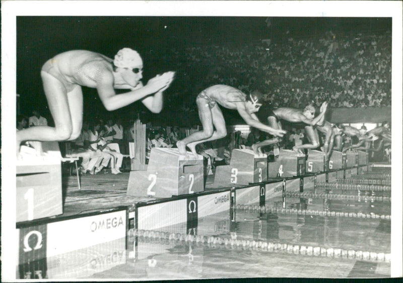 Men's swimming event - Vintage Photograph