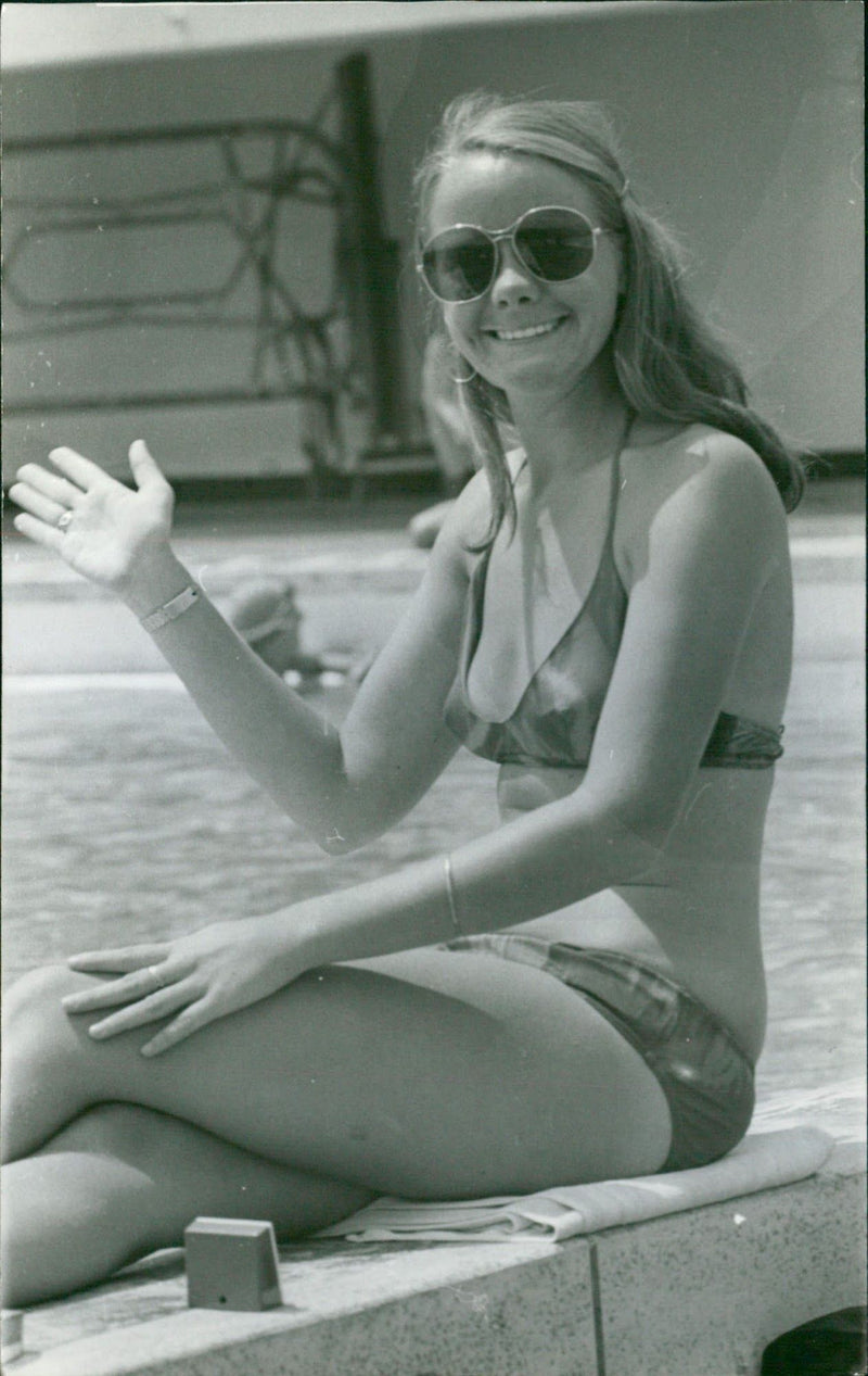 Cali World Cup swimming - Vintage Photograph