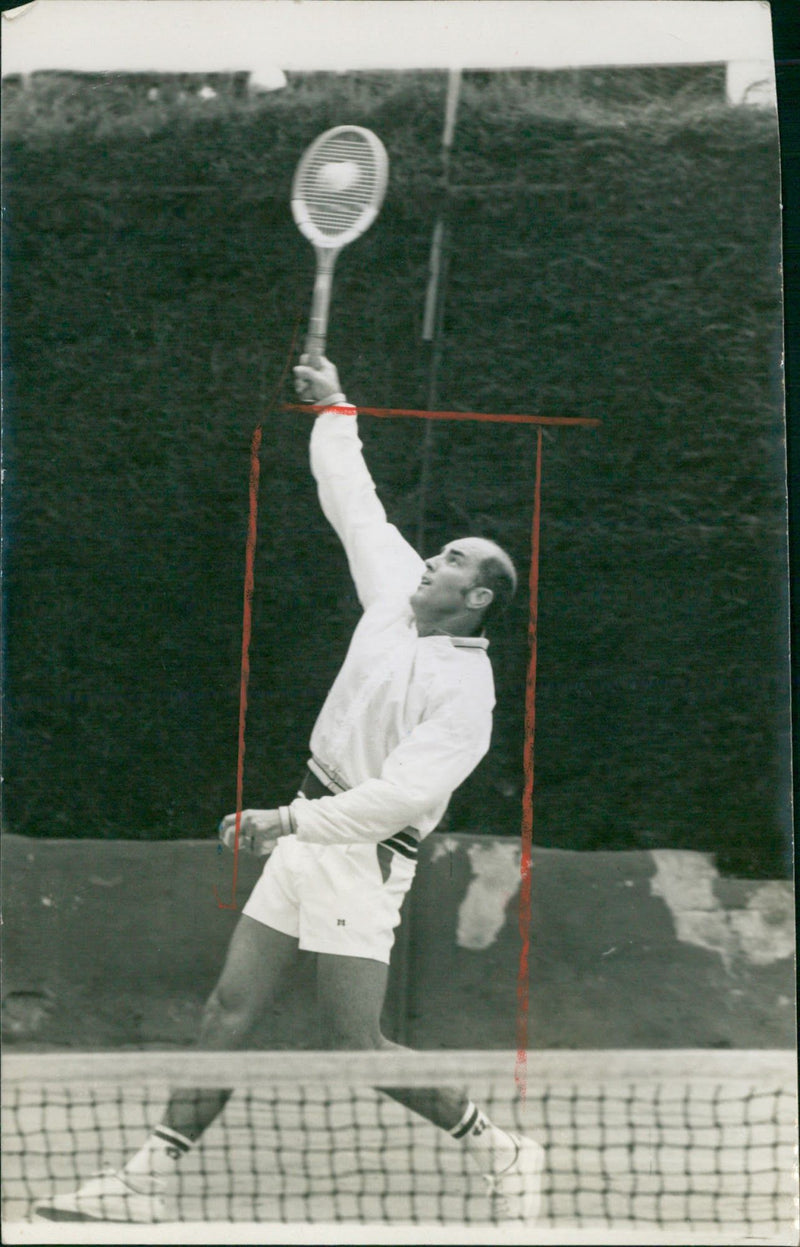 Bob Hewitt - Vintage Photograph