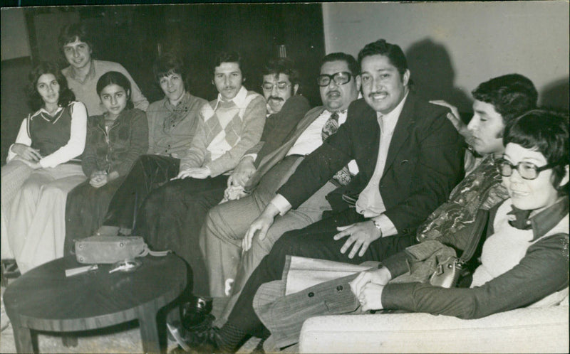 Josefina Salazar, Tina Salazar, Arabela Ato, Jose Viacana,  Antonio Gomez, Julio Huby, Luis Legarda, Wualter Arnategui, Gladys Mariyana - Vintage Photograph