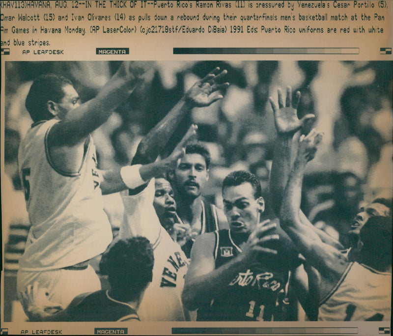 Panamerican Games In Cuba: Basketball: Puerto Rico- Venezuela - Vintage Photograph