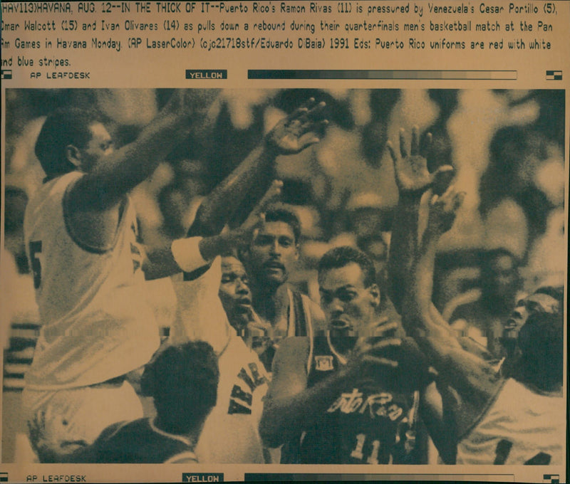 Panamerican games- Basketball: Puerto Rico- Venezuela - Vintage Photograph