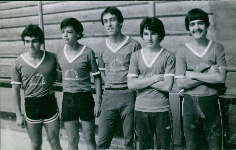 Table tennis team - Vintage Photograph