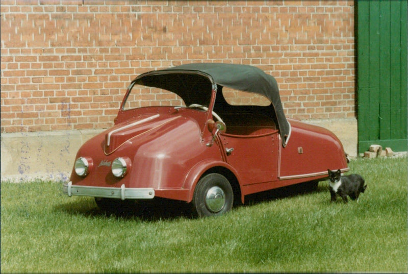 1955 Kroboth Allwetterroller - Vintage Photograph