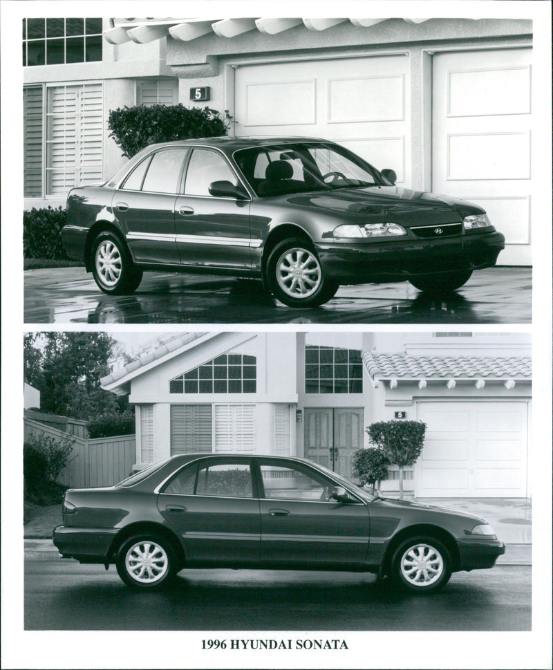 1996 Hyundai Sonata - Vintage Photograph