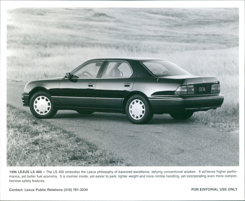 1996 Lexus LS 400 - Vintage Photograph