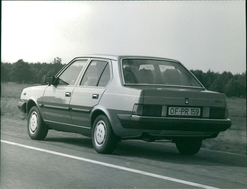 Volvo 360 GLE - Vintage Photograph