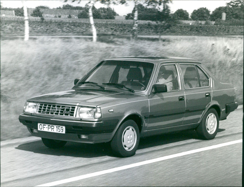 Volvo GLE - Vintage Photograph