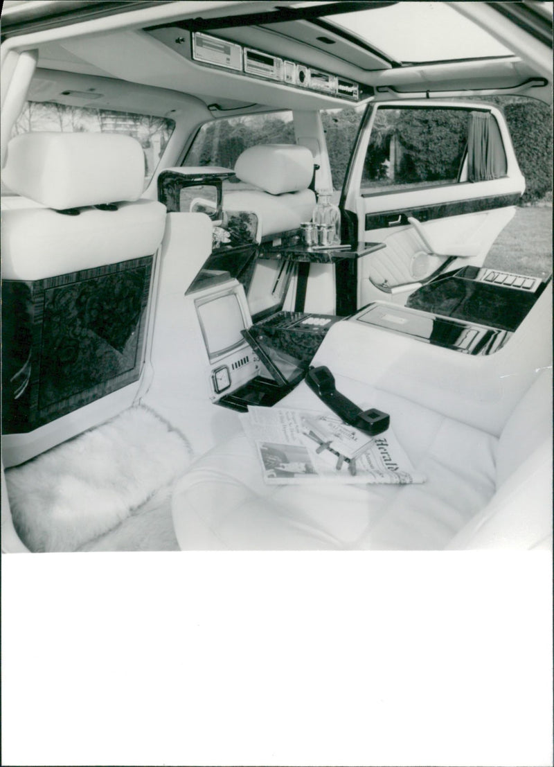 1983 Carat By Duchatelet - Vintage Photograph