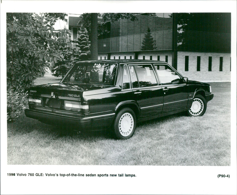 1990 Volvo 760 GLE - Vintage Photograph