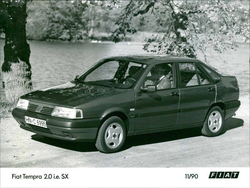 1990 Fiat Tempra 2.O i.e. SX - Vintage Photograph