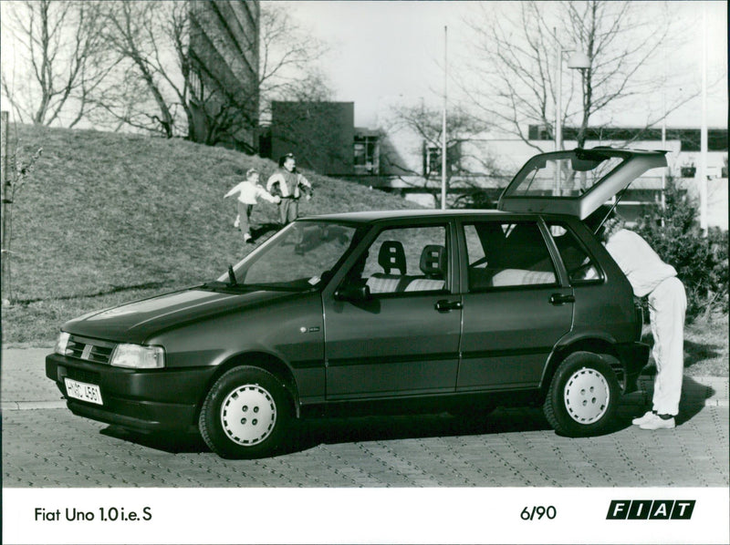 1990 Fiat Uno 1.0 i.e. S - Vintage Photograph