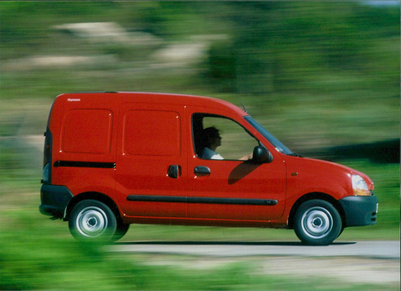 Renault Kangoo Rapid - Vintage Photograph