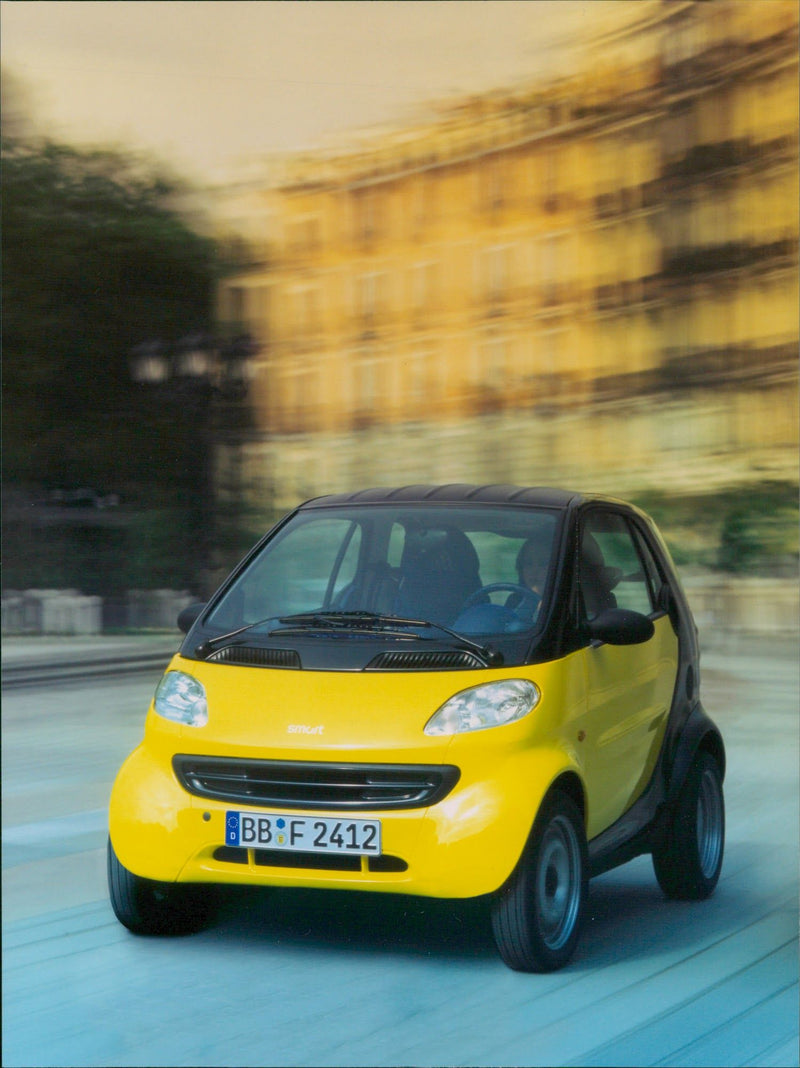 Smart City-Coupe - Vintage Photograph