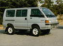 Mitsubishi L300 4WD - Vintage Photograph
