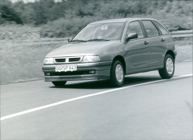 Seat Ibiza 1.4 - Vintage Photograph