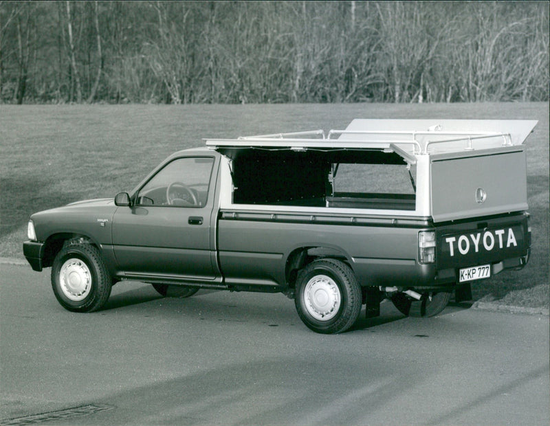1989 Toyota HiLux - Vintage Photograph