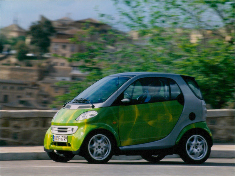 Smart City-Coupe - Vintage Photograph