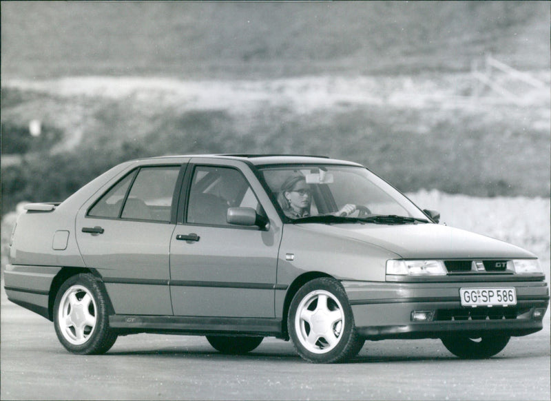 SEAT Toledo 1993 - Vintage Photograph