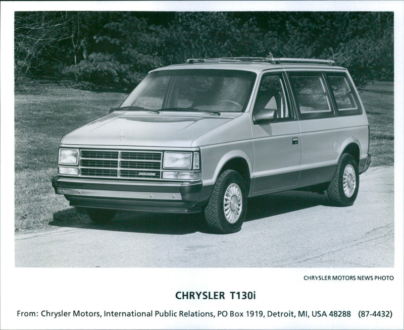 Chrysler T130i - Vintage Photograph