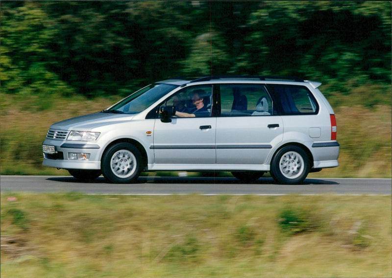 Mitsubishi GDI Space Wagon Motion - Vintage Photograph