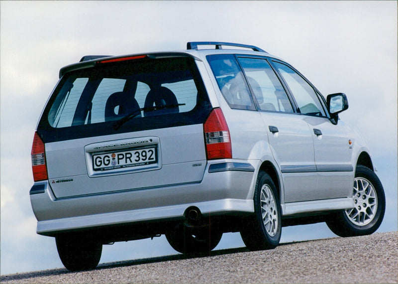 Mitsubishi GDI Space Wagon Motion - Vintage Photograph