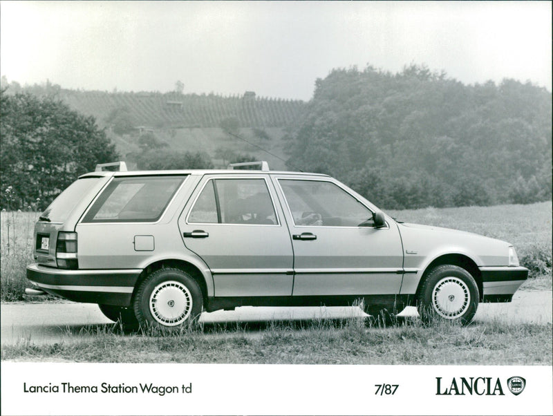 1987 Lancia Thema Station Wagon td - Vintage Photograph