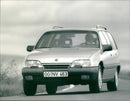 1989 Opel Omega Caravan 3.0i - Vintage Photograph