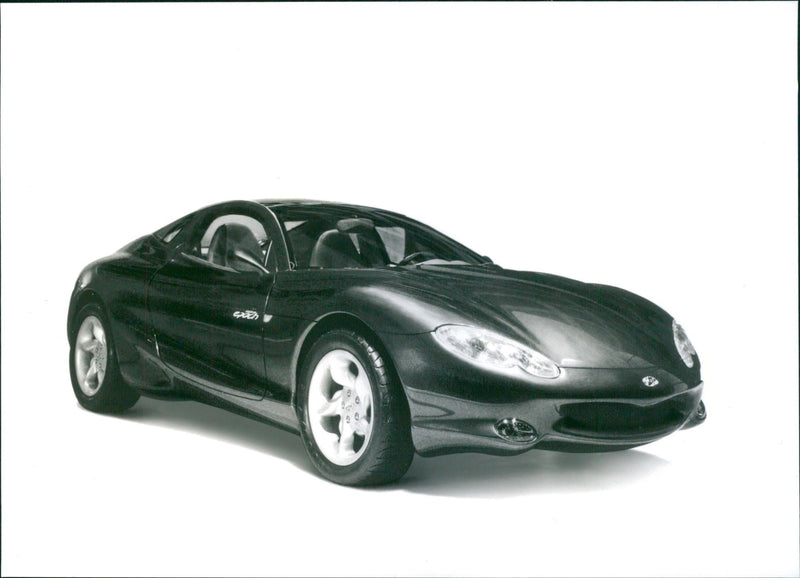 Hyundai HCD-II 1993 - Vintage Photograph