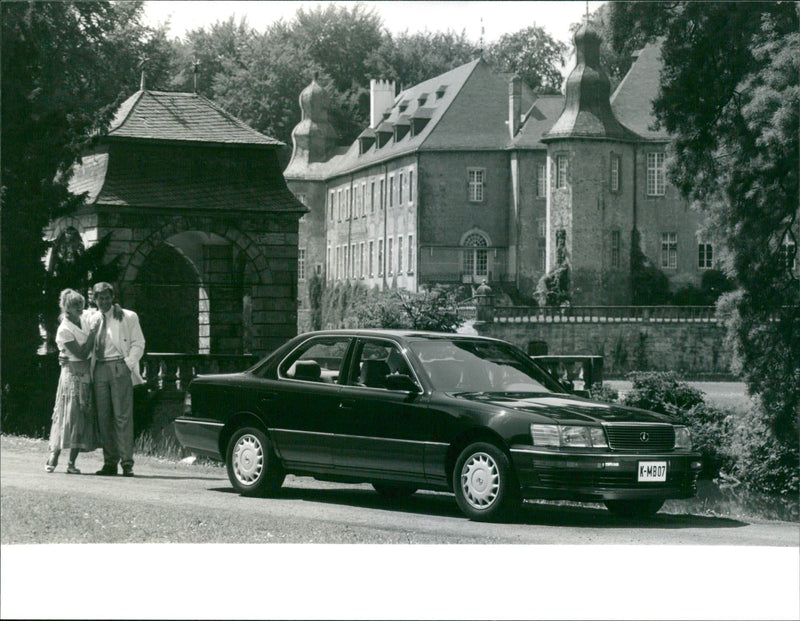 1989 Toyota Lexus LS 400 - Vintage Photograph