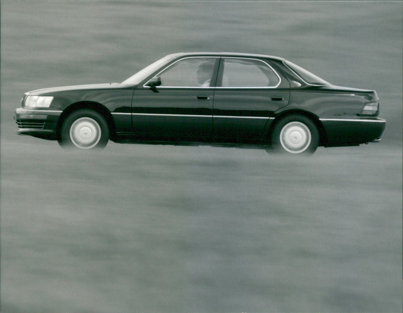 1989 Toyota Lexus LS 400 - Vintage Photograph