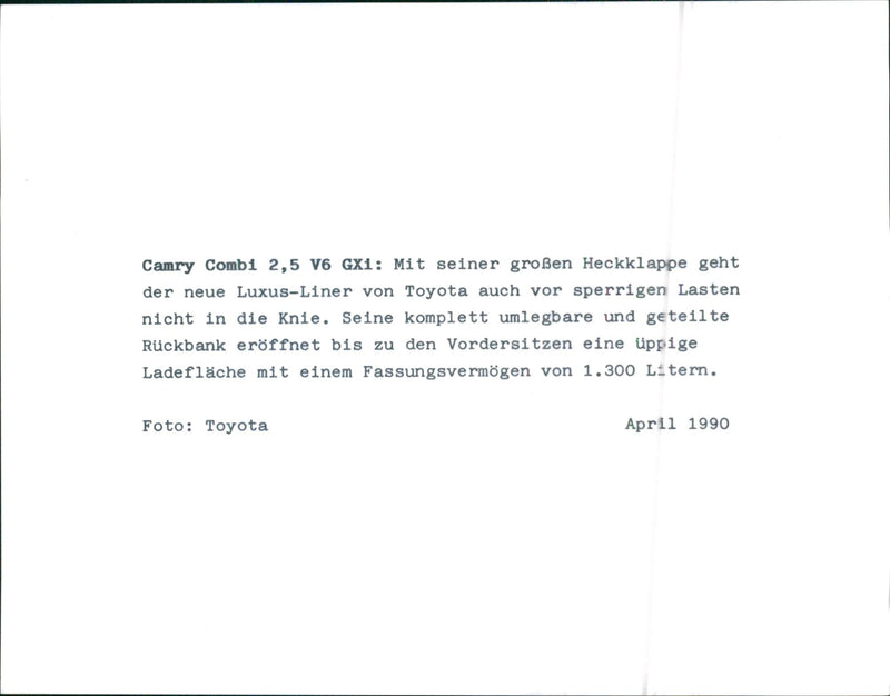 1990 Toyota Camry Combi - Vintage Photograph