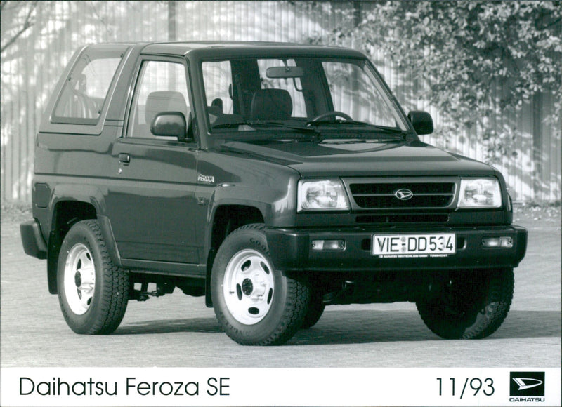 Daihatsu Feroza SE - Vintage Photograph