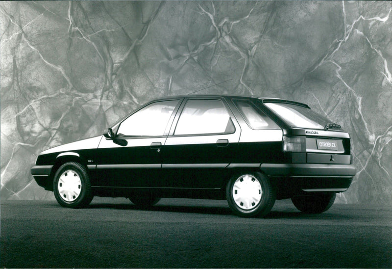 1991  Citroën ZX "Aura" - Vintage Photograph