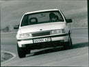 Opel Vectra 2.0i CD - Vintage Photograph