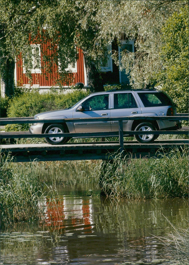 2001 Chevrolet TrailBlazer - Vintage Photograph