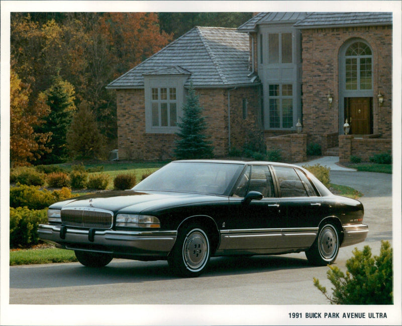 1991 Buick Part Avenue Ultra - Vintage Photograph